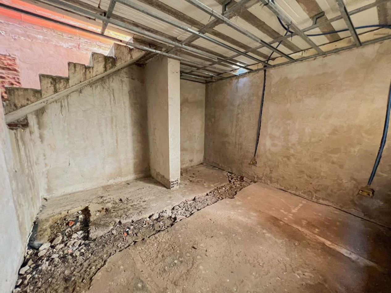 Lote con Construccion