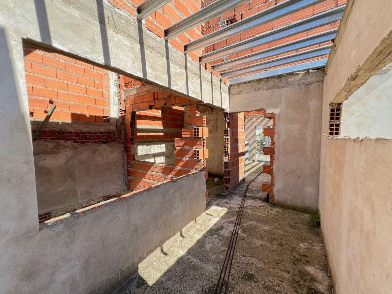 Lote con Construccion