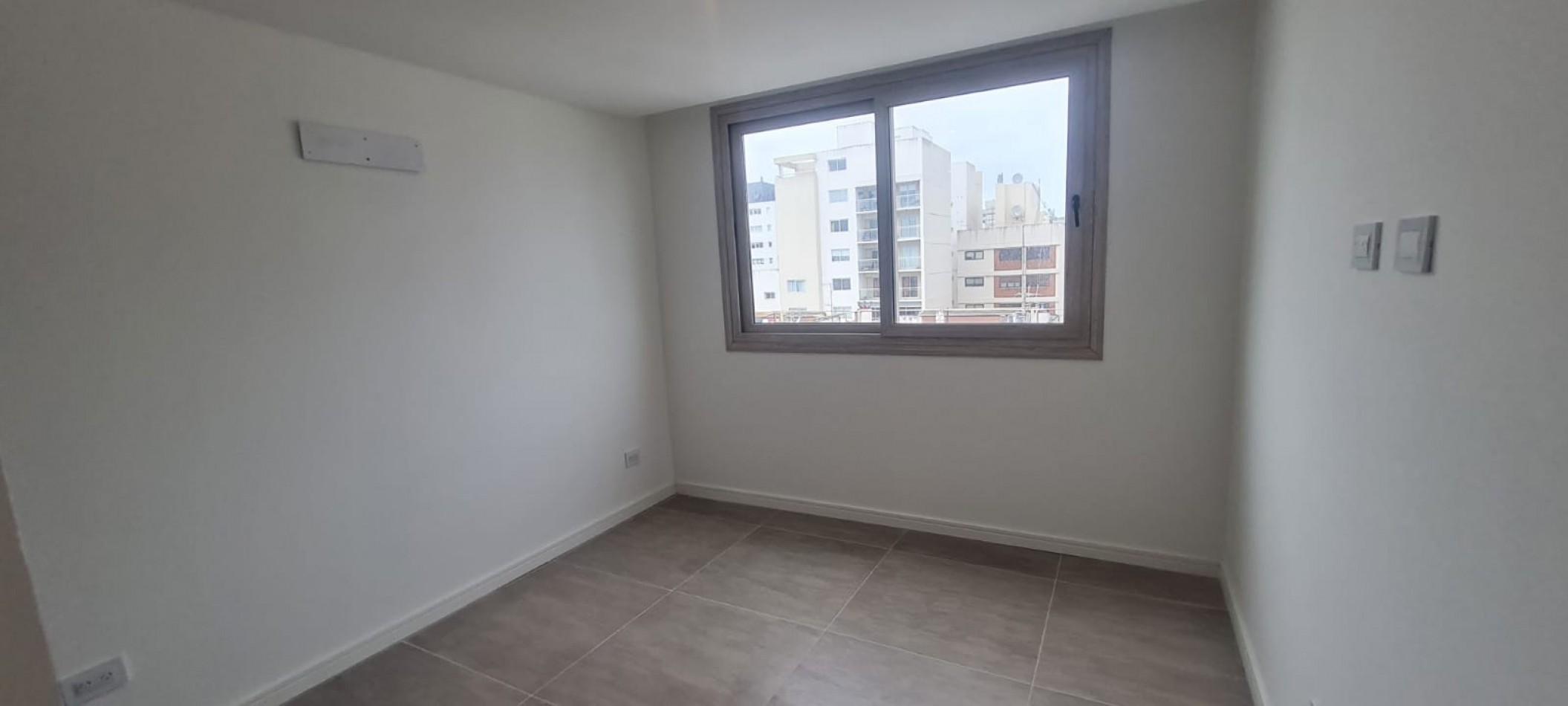 Piso de 3 ambientes Plaza Mitre
