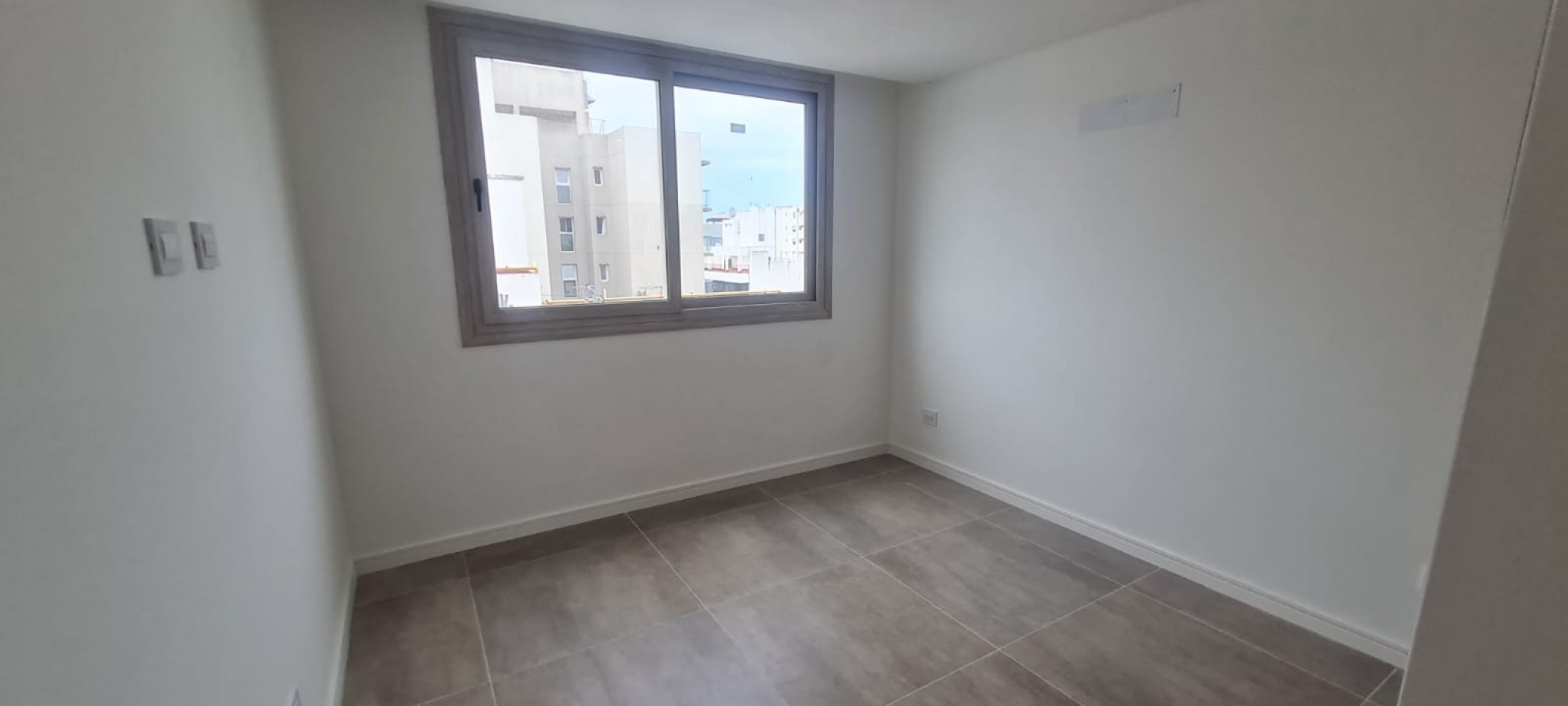 Piso de 3 ambientes Plaza Mitre