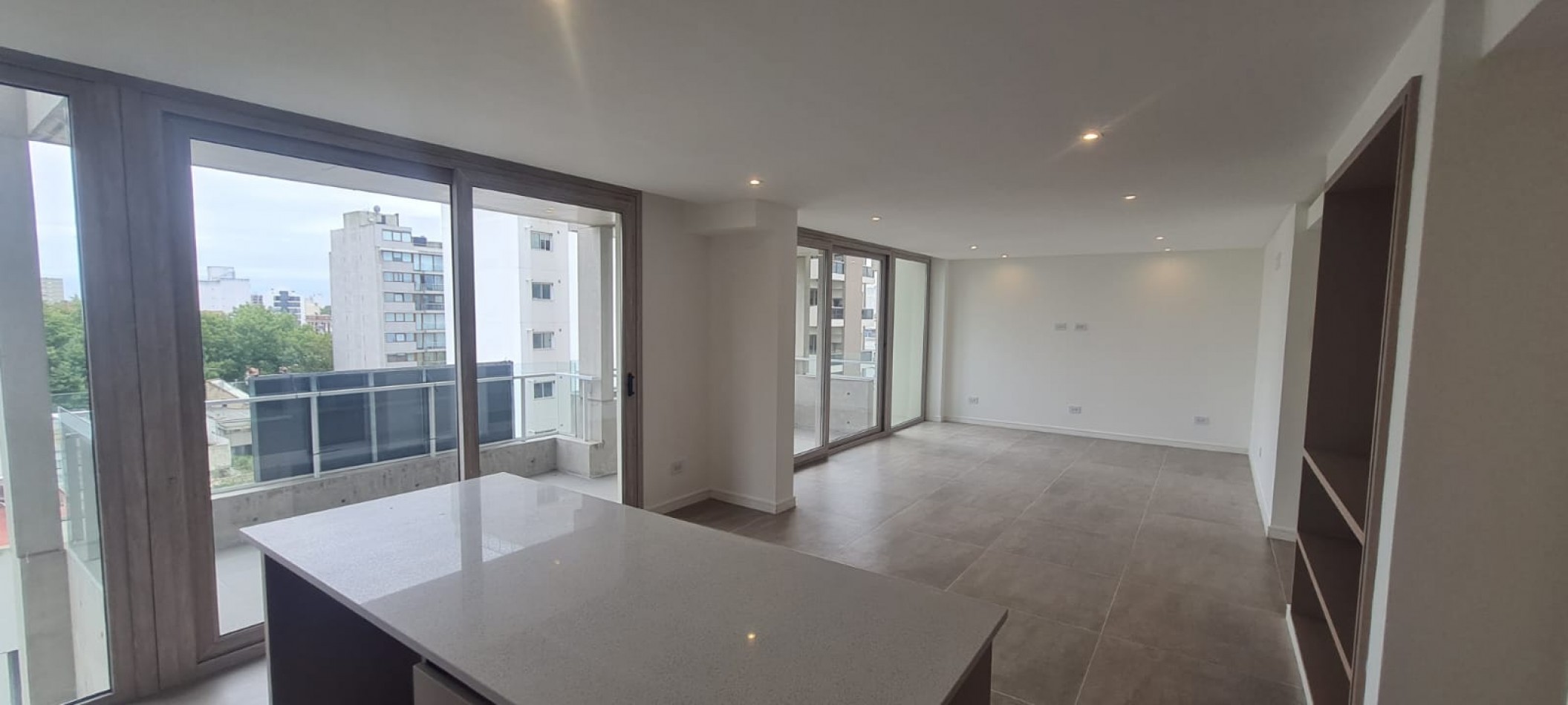 Piso de 3 ambientes Plaza Mitre