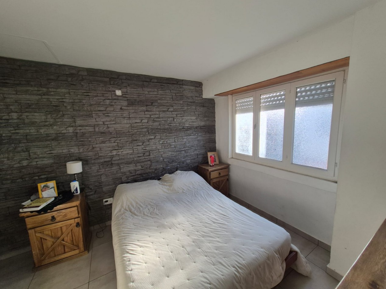 Departamento 2 amb reciclado con cochera fija 