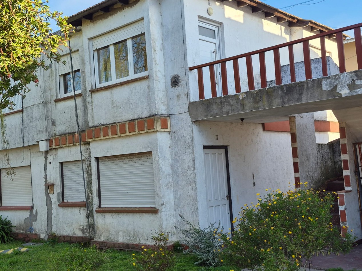 Departamento 2 amb reciclado con cochera fija 