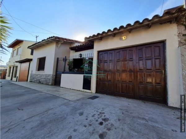 Chalet zona Mundialista