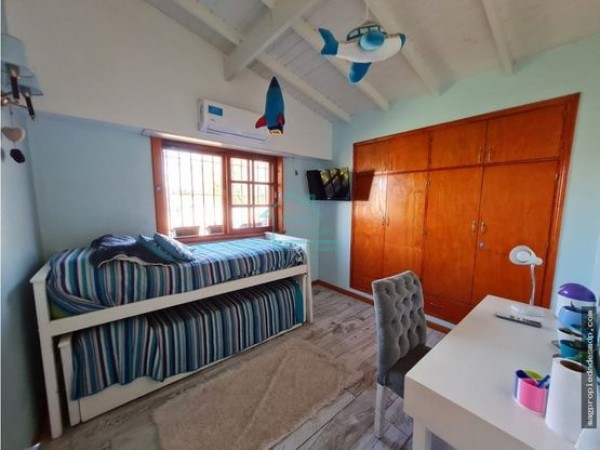 Chalet zona Mundialista