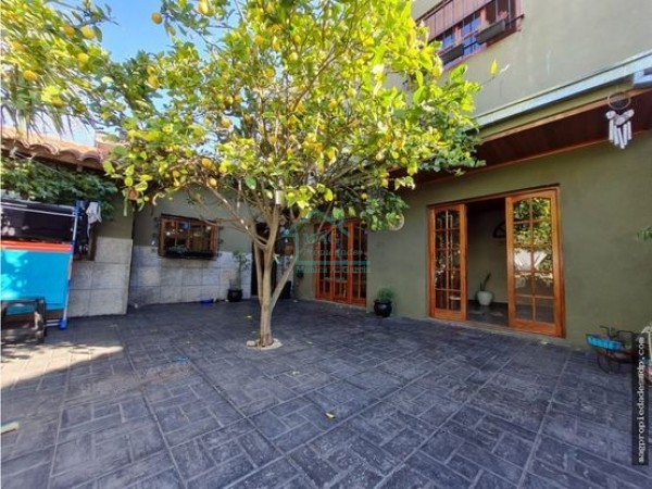 Chalet zona Mundialista
