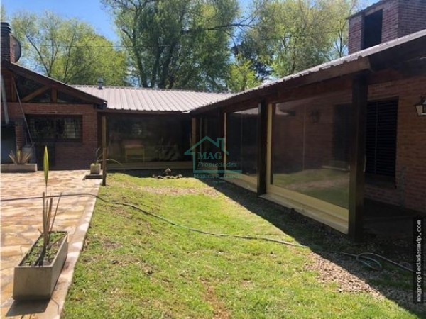 Chalet Colina Alegre